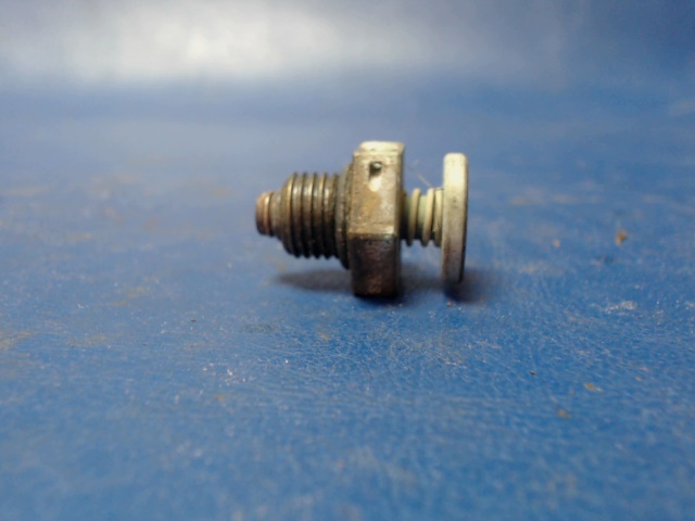 0523520-9 Cessna - PLUG DRAIN